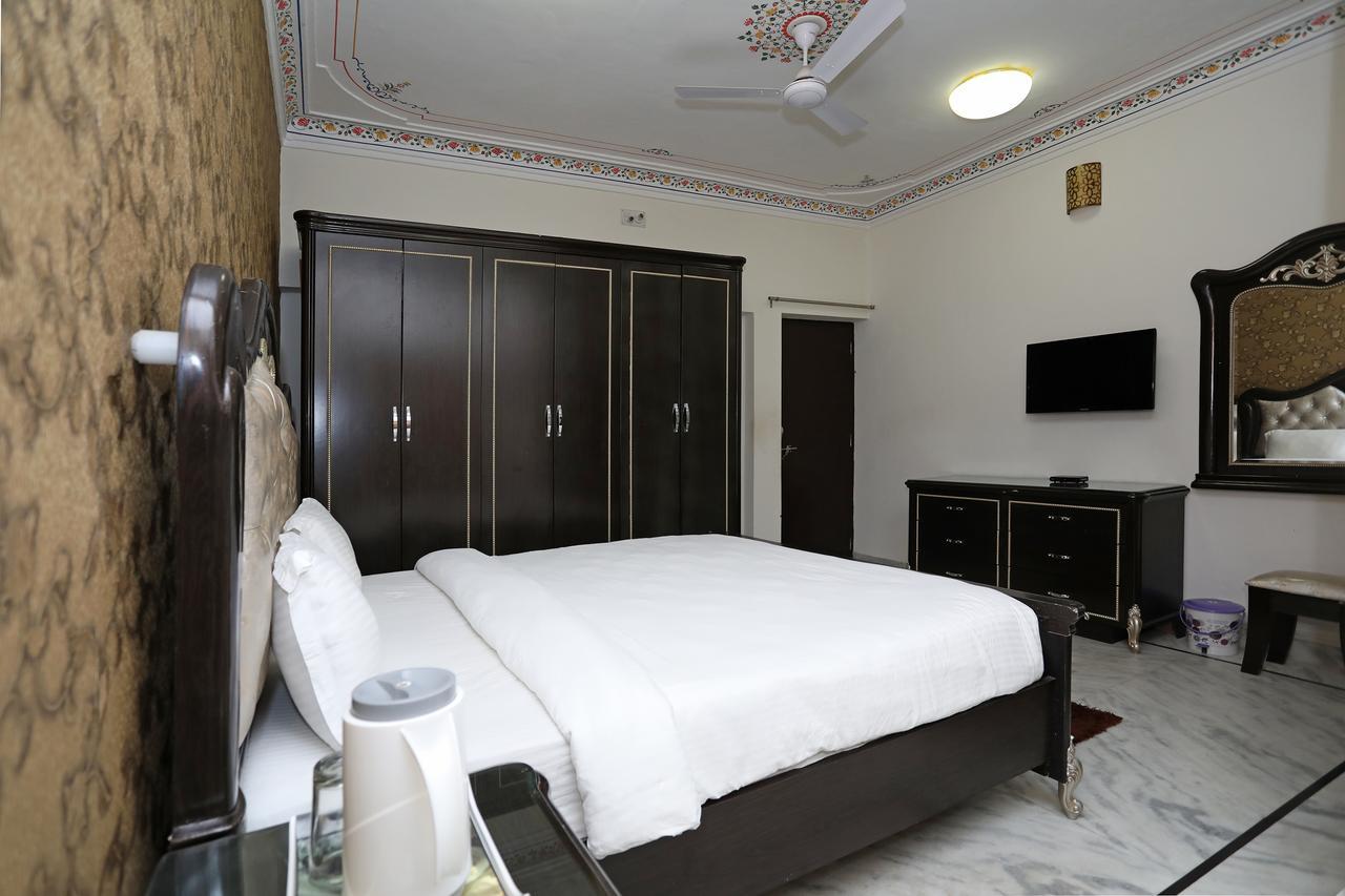Oyo Home Heritage Near City Palace Udaipur Exterior photo
